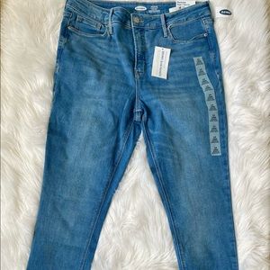 Plus size skin jeans